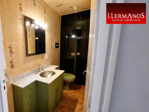 Venta Casa estilo Ph 5 Amb 4 dormitorios,Martinez con Jardin