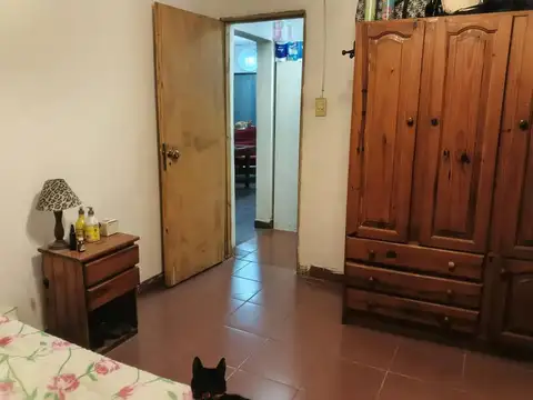 Casa en venta - 2 Dormitorios 1 Baño - Guernica