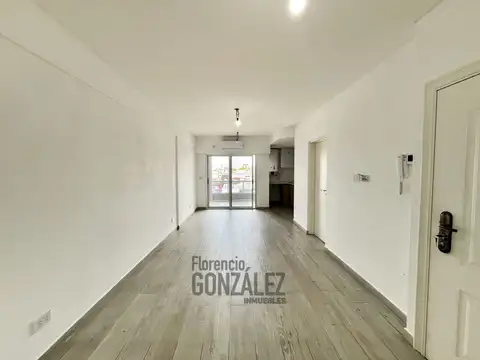 VENTA MONOAMBIENTE A MTS DE AV.EMILIO CASTRO