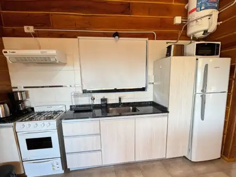   COMPLEJO DE CABAÑAS EN SANTA ROSA DE CALAMUCHITA.