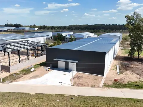 Depósito de 2.540 m2 en Alquiler dentro del Parque Industrial Ruta 6