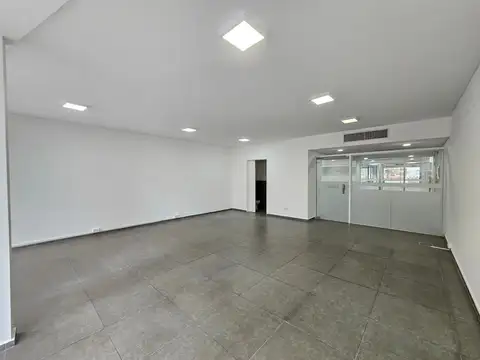 Oficina en Alquiler al Norte