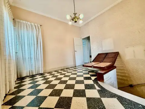 Casa en Venta de 4 dormitorios en Centro Rosario