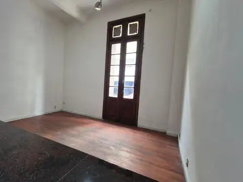 Depto Tipo Casa en Venta de 2 ambientes