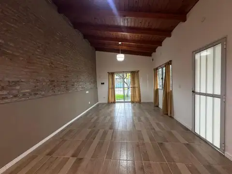 Depto Tipo Casa en Alquiler A Estrenar