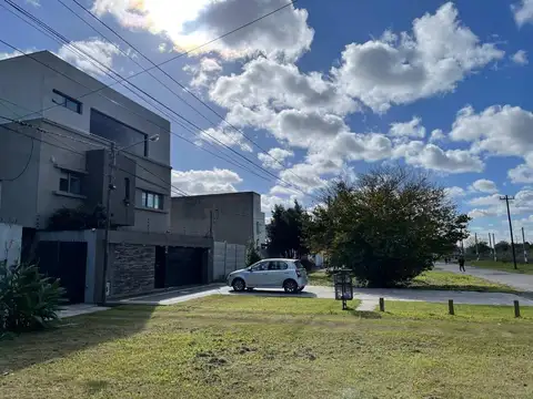 Lote Venta en Gonnet.