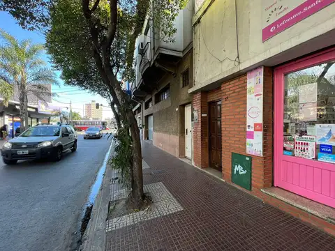 Local en Alquiler en San Fernando Carupa, $ 600.000