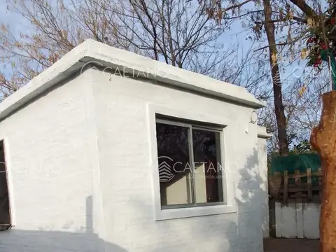 Casa 3 ambientes con 1 baño