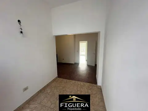 Departamento en Alquiler en Isidro Casanova, $ 1.111.111