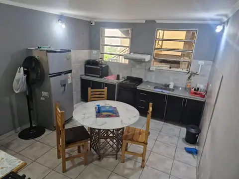 Hotel en Venta en Villa Santa Rita, USD 1.400.000