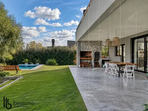Casa en Barrancas de San Benito Country Club