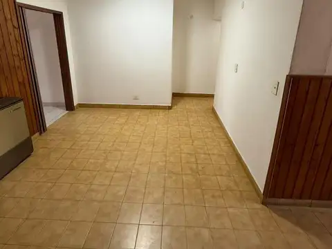 Casa en Alquiler con 1 cochera