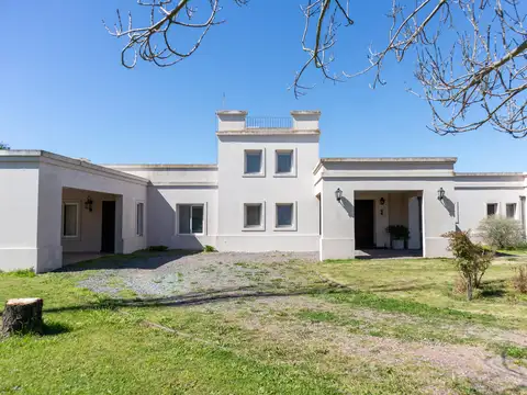 Venta Casa 6 AMBIENTES con pileta - Quebradas Villa Rural Baradero
