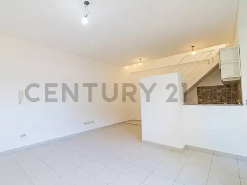Garcia de Cossio 7000, Piso 1