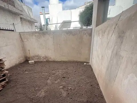 Depto Tipo Casa 3 ambientes con 3 baños