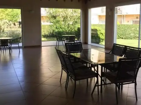 Departamento en Venta en La Lonja, USD 92.000