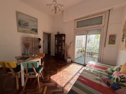 Departamento  2 ambientes amplio con patio y luz natural en Palermo / Barrio norte