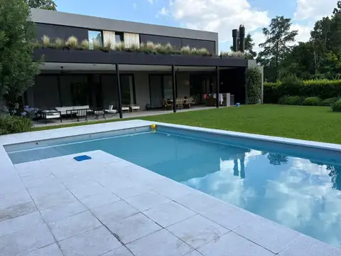 Casa en Alquiler Temporal de 3 dormitorios