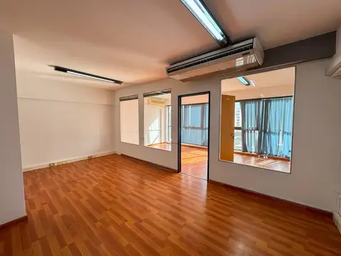 Alquiler de oficina 4 ambientes 97 m²  en Monserrat