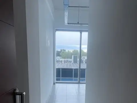 Oficina en Venta en Pilar Centro, USD 70.000