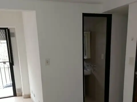 Departamento en Venta en Villa Pueyrredón, $ 95.000