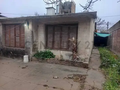 Casa en Venta en Capitán Bermudez, USD 130.000