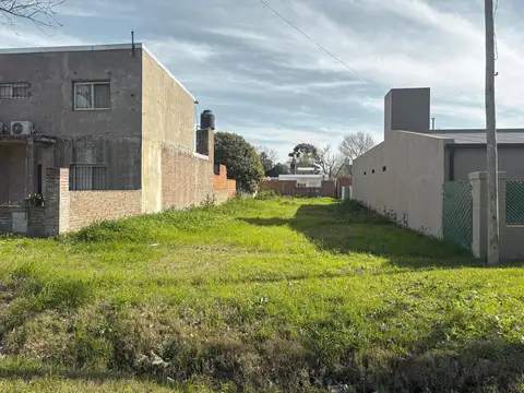 Terreno en Venta en Pueblo Esther, Rosario