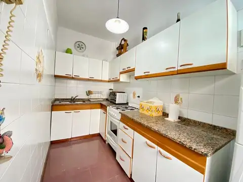 Depto Tipo Casa 2 ambientes con 1 baño