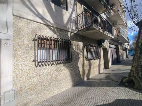 Juan Agustín García 2400