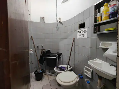 Avenida Duarte Quirós 2100