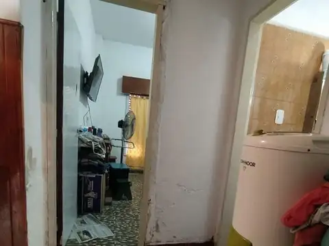 OPORTUNIDAD CASA 3 AMB C LOCAL Y PATIO ESPACIO P AMPLIACION