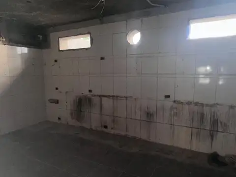 Local en Venta en Villa Luro, USD 650.000