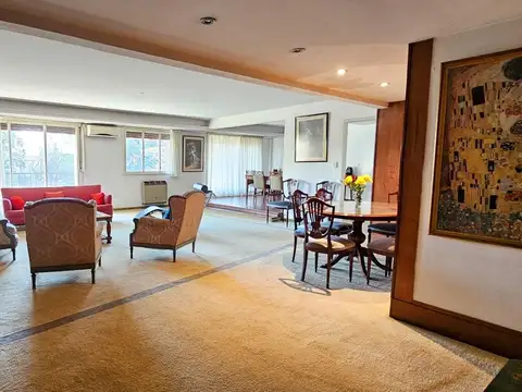 Departamento en Venta de 6 dormitorios
