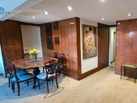 Departamento en Venta de 7 ambientes