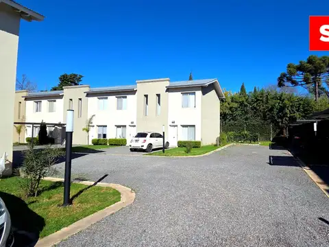 La Fernanda Town House en Pilar