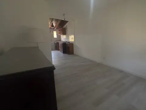 Depto Tipo Casa en Venta en Ciudad Jardin del Palomar, USD 155.000