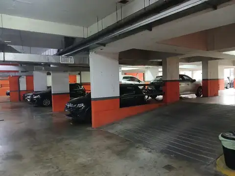 COCHERA CUBIERTA FINANCIADA AL 50%. ALMAGRO