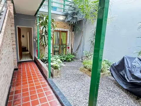 Depto Tipo Casa en Venta de 3 ambientes
