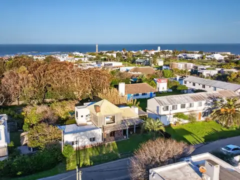 Casa en Venta al Oeste