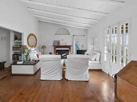 Casa en venta de 4 dormitorios en el Pueblo de Jose Ignacio 100