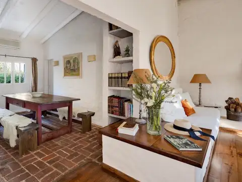 Casa en venta de 4 dormitorios en el Pueblo de Jose Ignacio 100