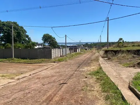 (V535) Lote en zona Acceso Sur