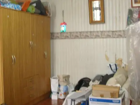 Bueras 133 , Piso 1