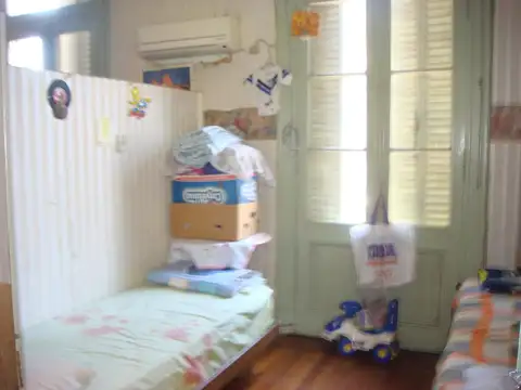 Depto Tipo Casa en Venta de 5 dormitorios