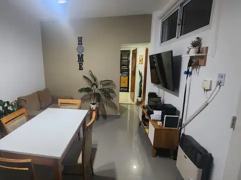 Depto Tipo Casa en Alquiler de 3 ambientes