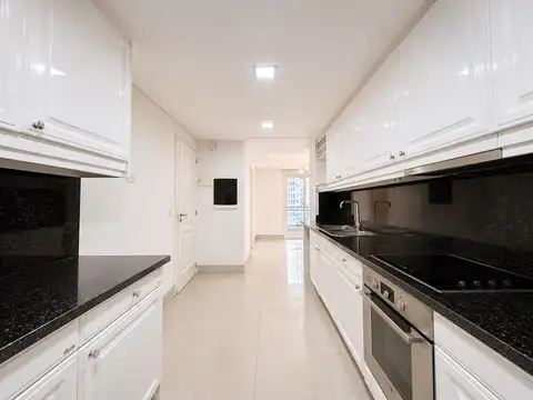 Departamento 4 ambientes con 3 baños