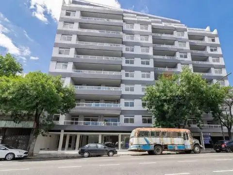 Excelente 3 ambientes con cochera y baulera