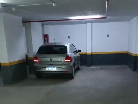 Cochera en Venta Fija