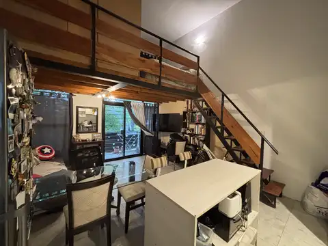 VENTA.- HERMOSO DEPARTAMENTO TIPO LOFT  CON BALCON - 40 M2 TOTALES -SAAVEDRA