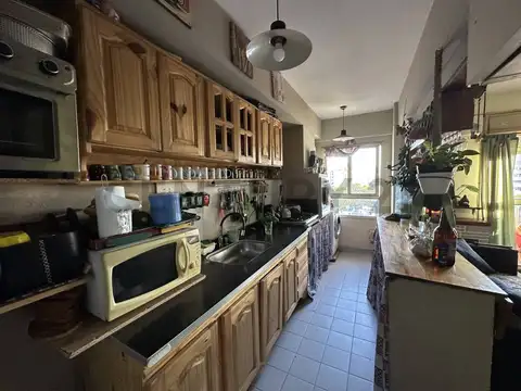 Irala 100, Piso 8 E